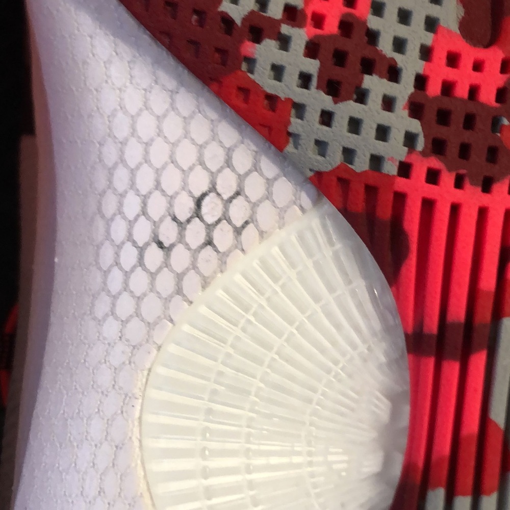 Under Armour Curry 6 Grey Grimson Mens Basketball Shoes - Picture 10 of 10